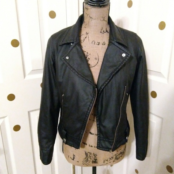 Tommy Hilfiger Jackets & Blazers - 💕Tommy Hilfiger Black Jacket